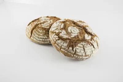 Erdäpfel Roggenbrot mit Molkesauer